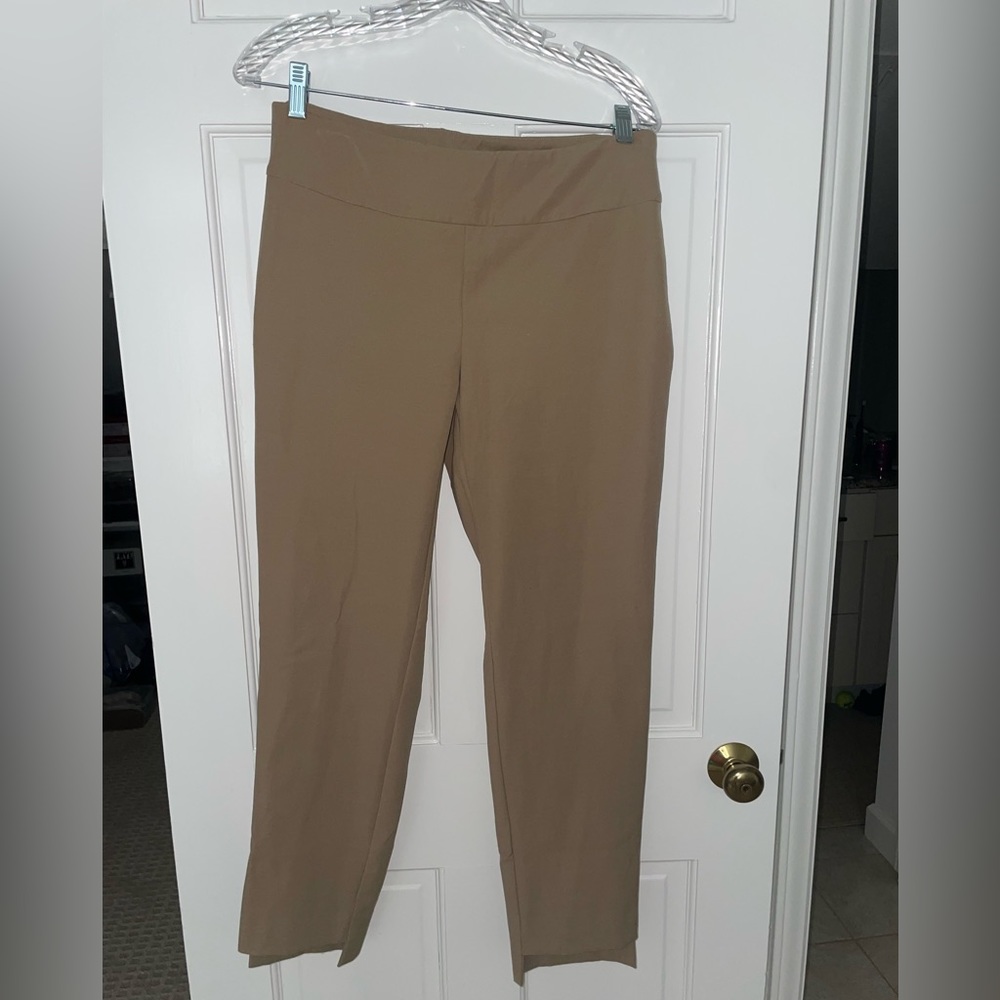 Up! Cropped tan pants